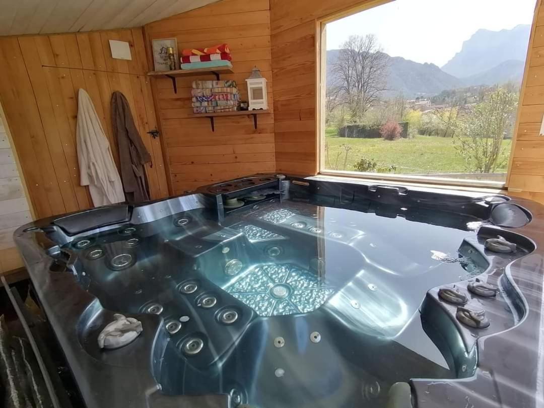 Chambre Familiale "Le Pecher" Saillans  외부 사진